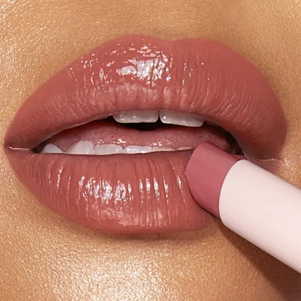 Charlotte Tilbury Hyaluronic Happikiss