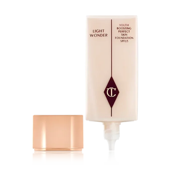 Charlotte Tilbury Light Wonder Foundation